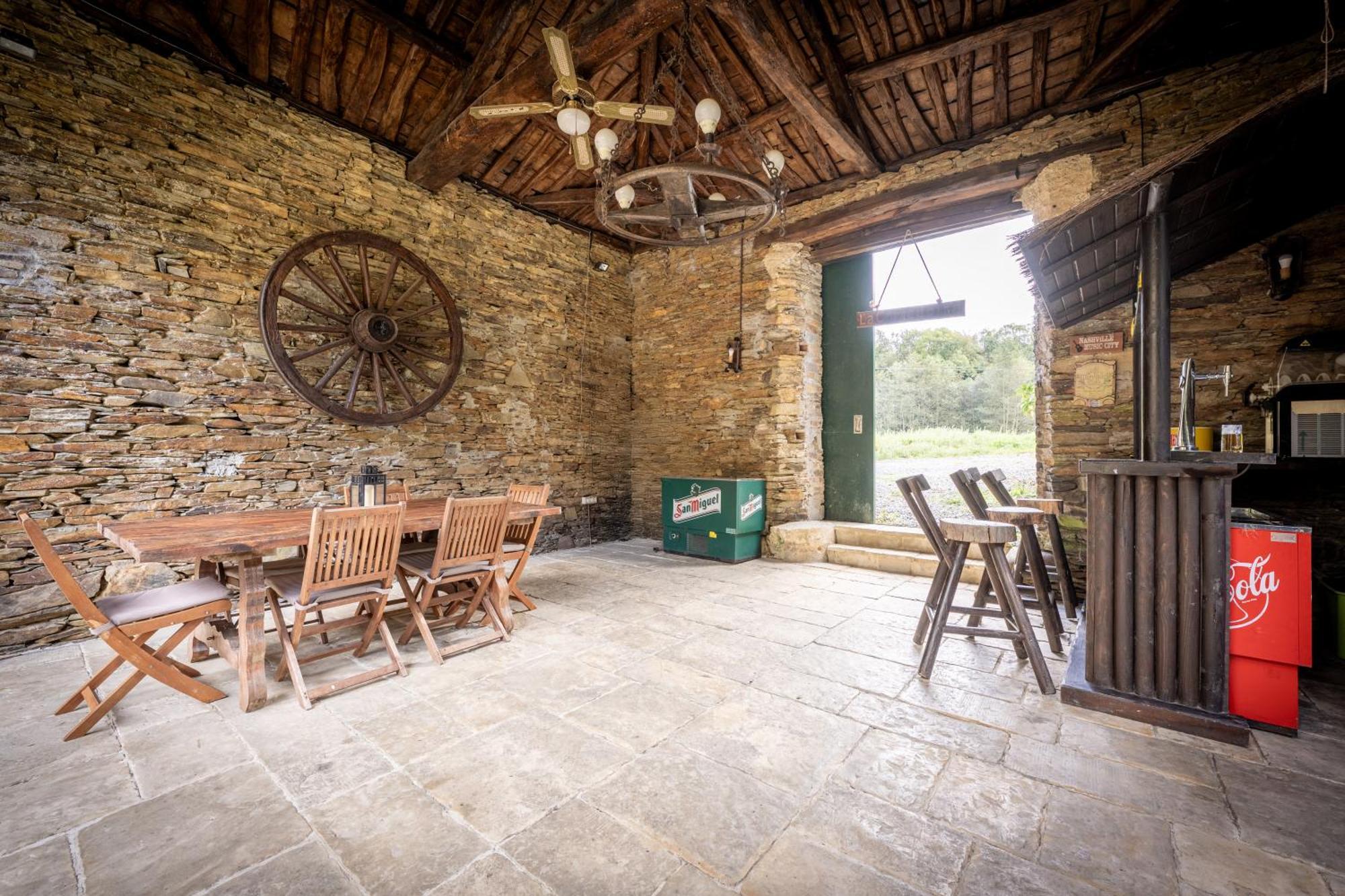 Cobre Villa En Asturias Con Cine, Piscina, Bbq, Juegos, 14 Pax מראה חיצוני תמונה