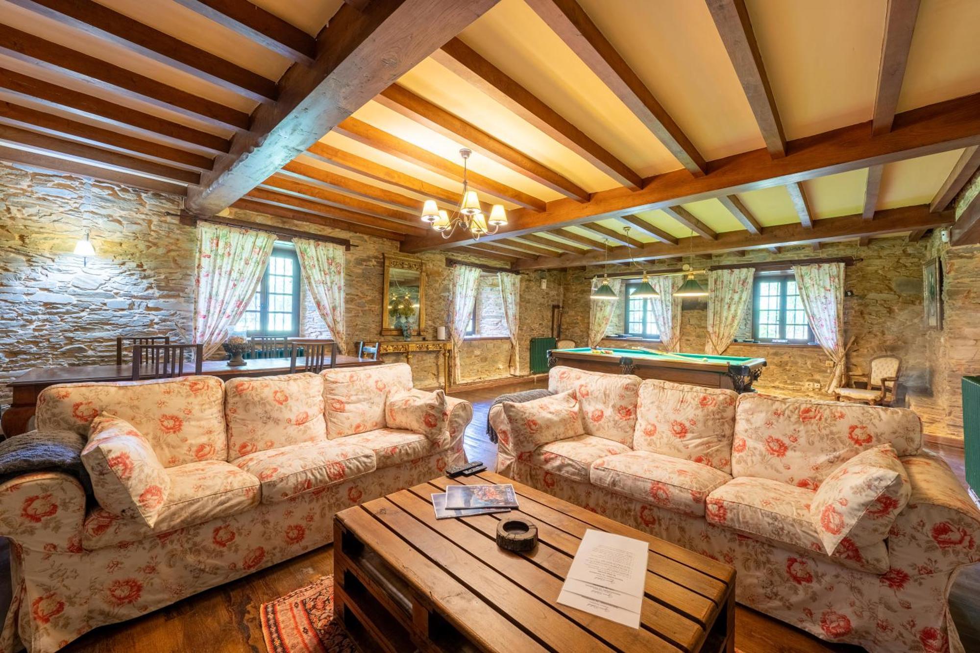 Cobre Villa En Asturias Con Cine, Piscina, Bbq, Juegos, 14 Pax מראה חיצוני תמונה