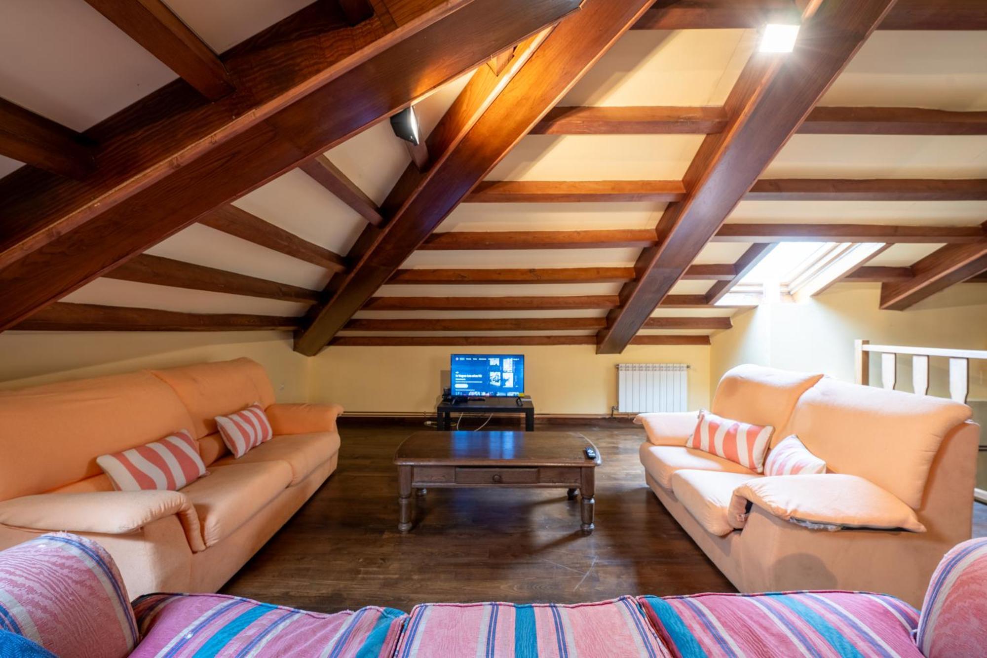 Cobre Villa En Asturias Con Cine, Piscina, Bbq, Juegos, 14 Pax מראה חיצוני תמונה