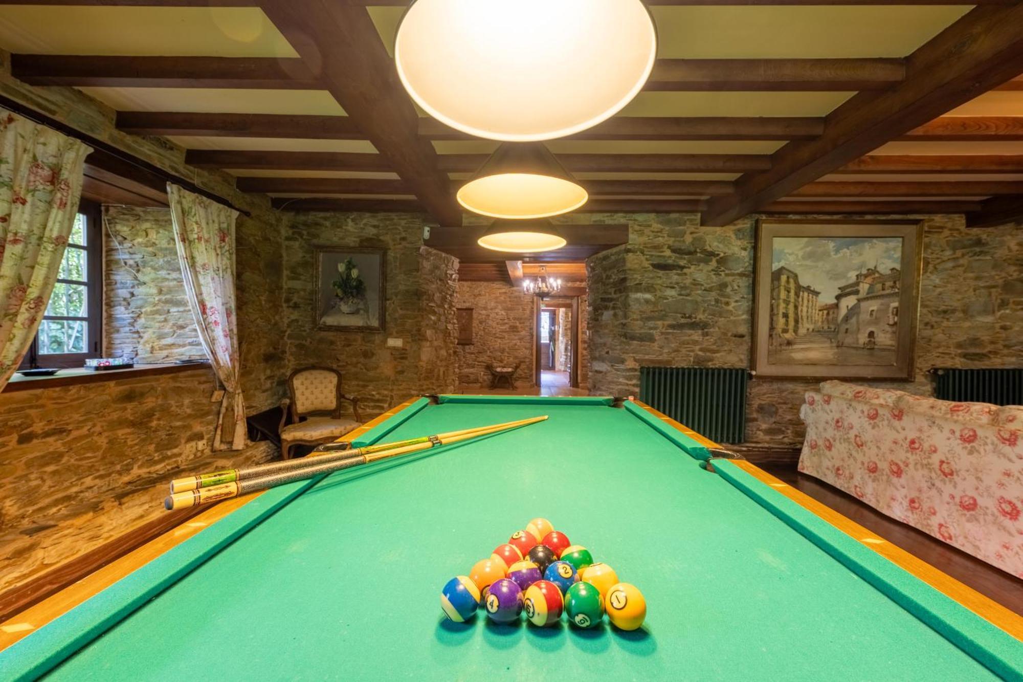 Cobre Villa En Asturias Con Cine, Piscina, Bbq, Juegos, 14 Pax מראה חיצוני תמונה